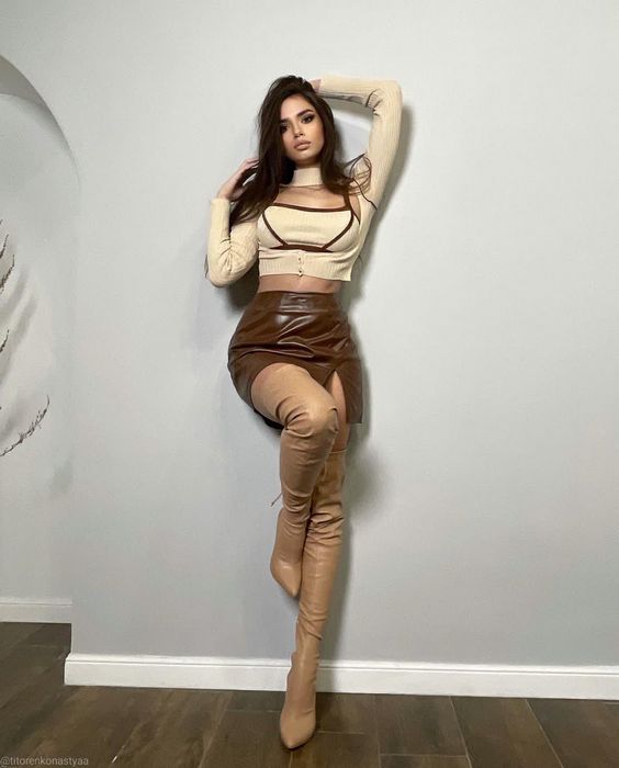 Ночные бабочки Москвы: кого стоит рекомендовать для незабываемого интим-досуга